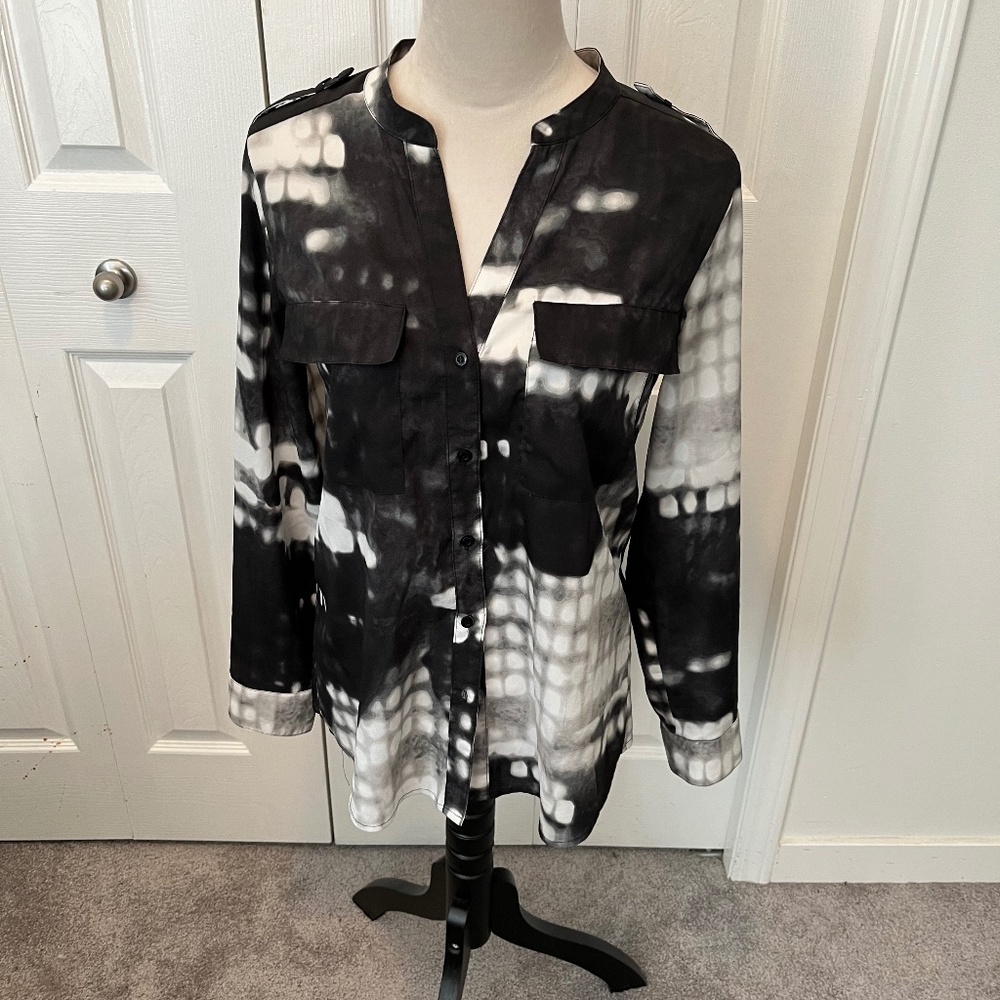 Calvin Klein size S top